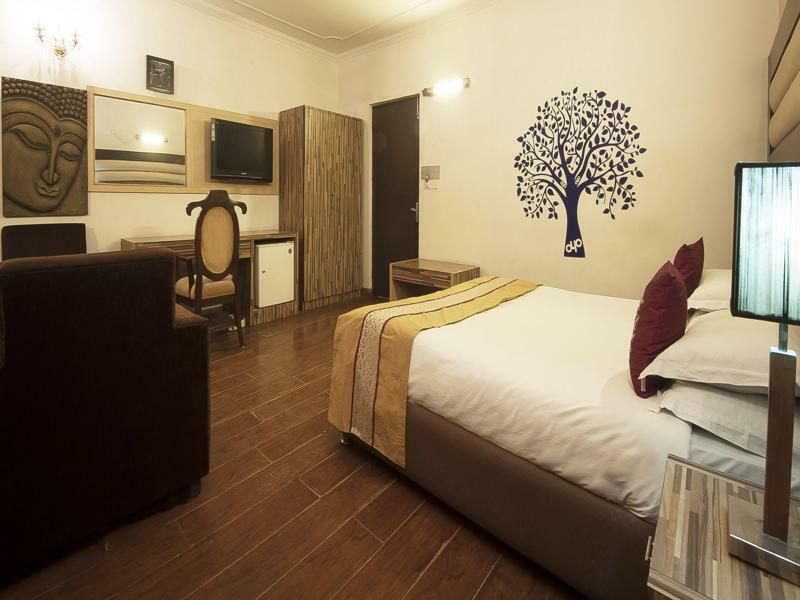 Golden Leaf Hotel Neu-Delhi Exterior foto