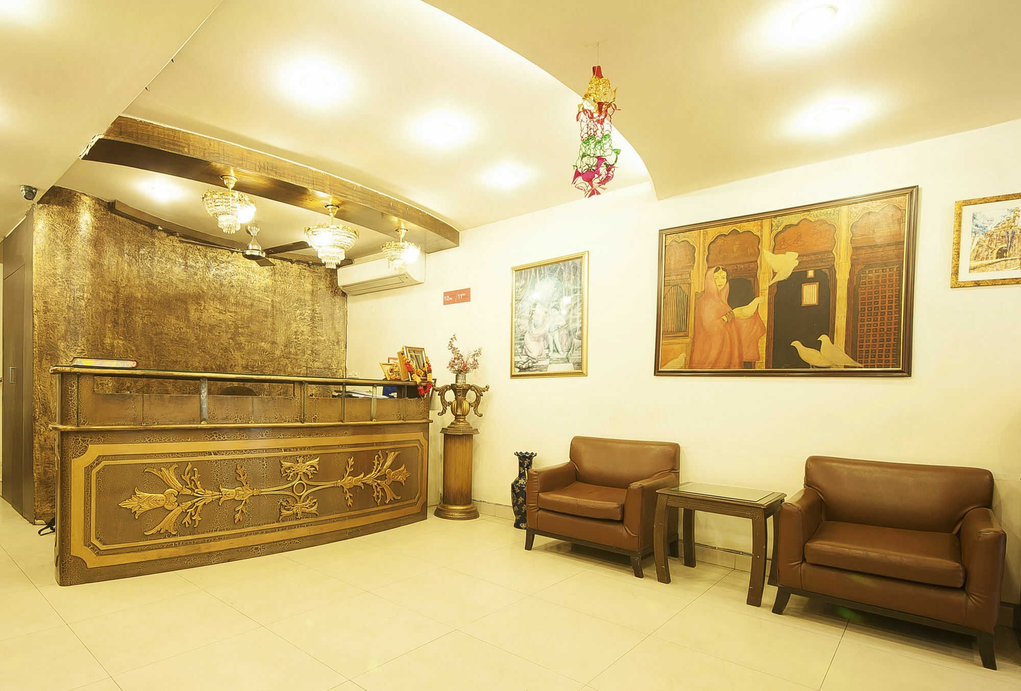 Golden Leaf Hotel Neu-Delhi Exterior foto